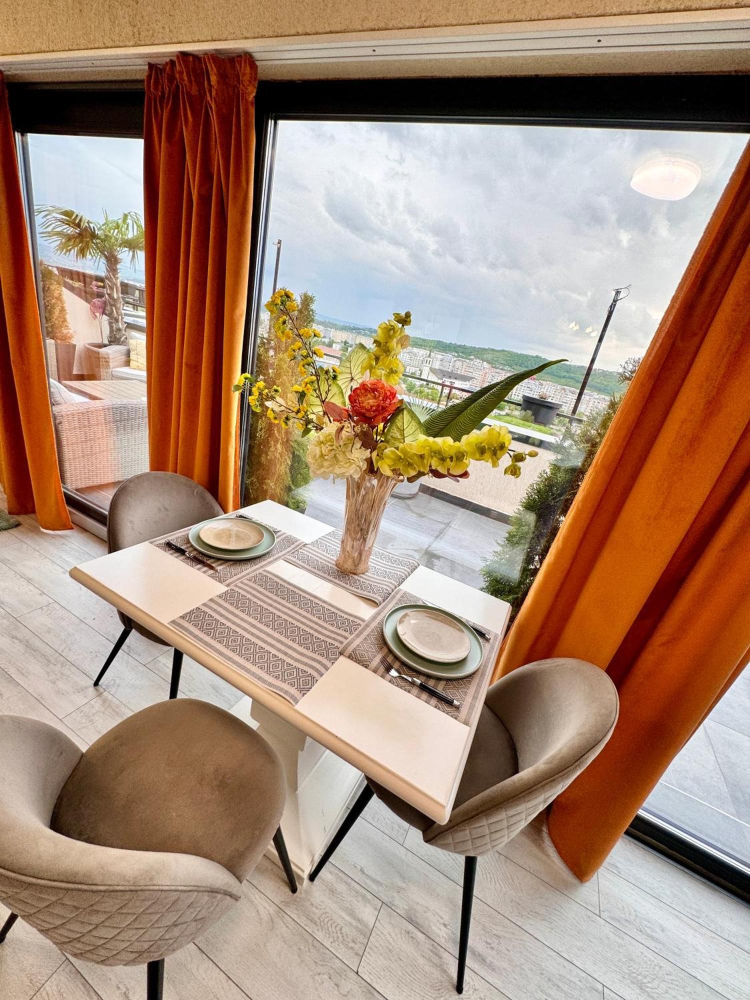 Apartmán Penthouse Exclusive View , Iasi Exteriér fotografie